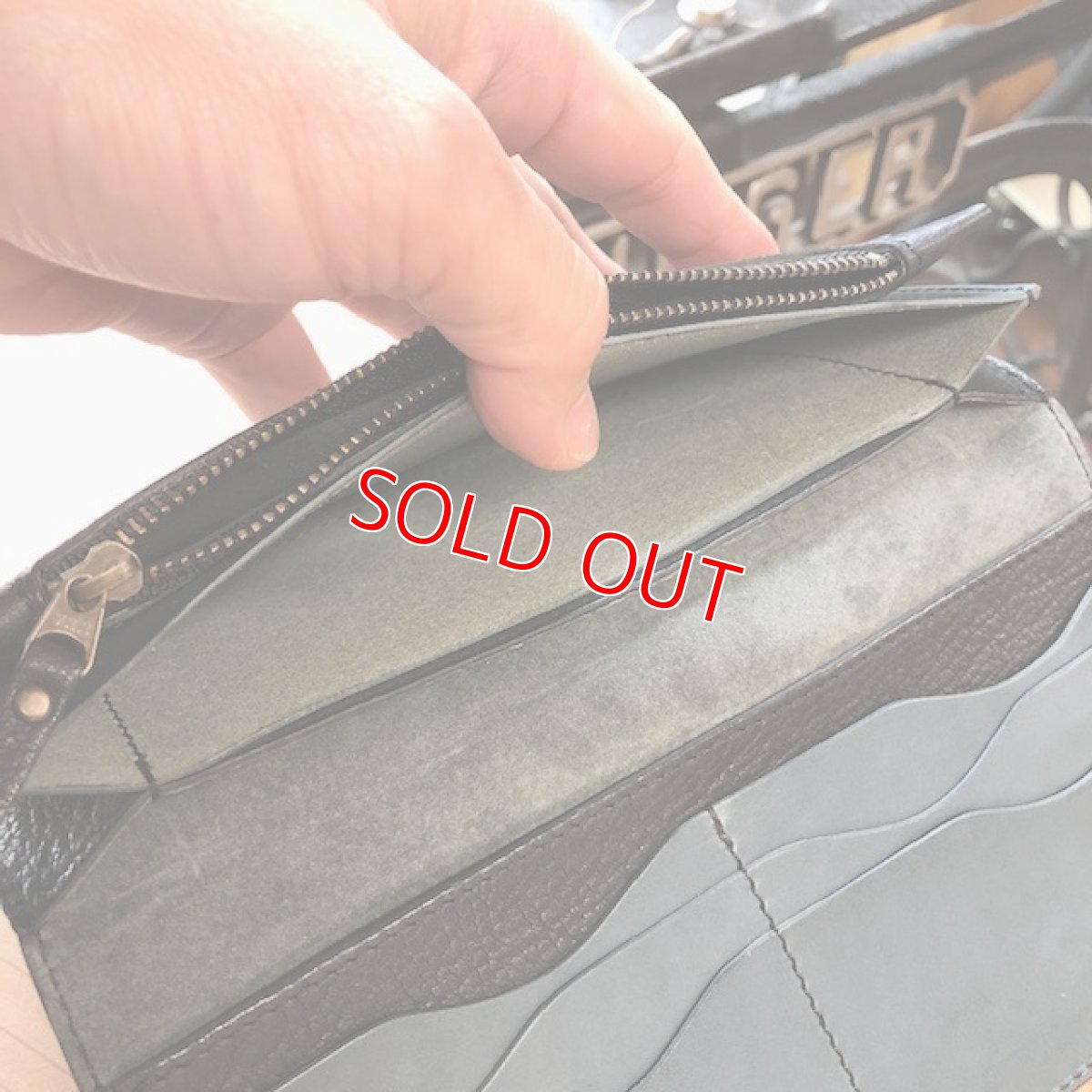 画像4: 【広島ジビエレザー】鹿革＆牛革スタンダード長財布　限定1点 (4)