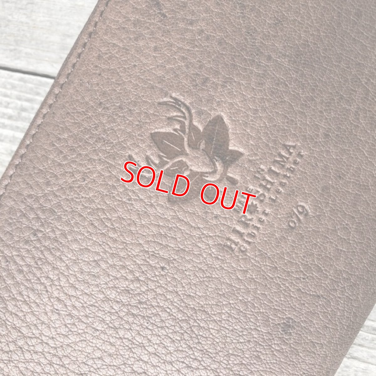 画像4: 【広島ジビエレザー】鹿革&牛革ラウンドファスナー長財布 限定1点079ダークブラウン (4)