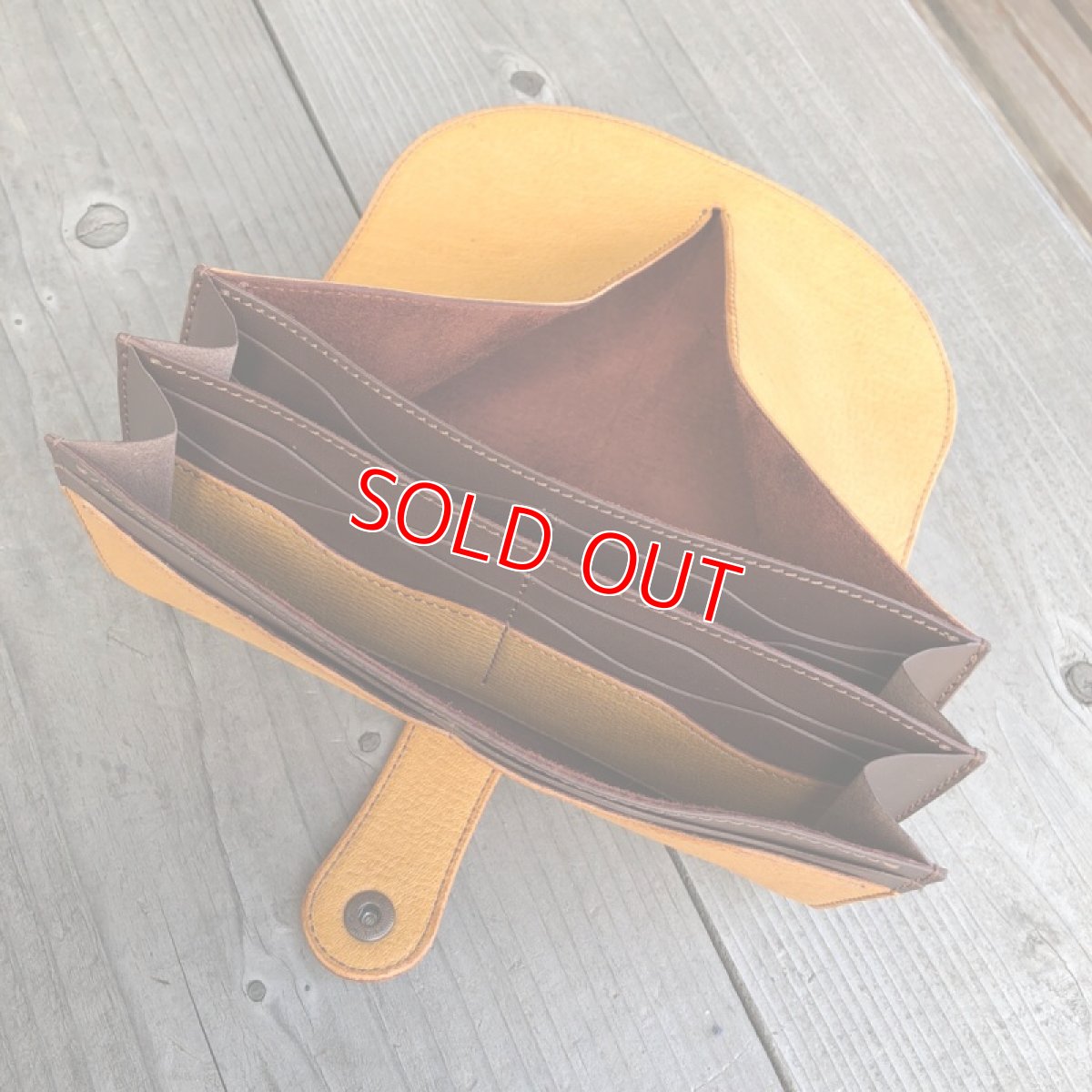 画像3: 【広島ジビエレザー】持つ人を幸せに♪柔らかい鹿革財布★ギャルソンタイプ長財布！ (3)