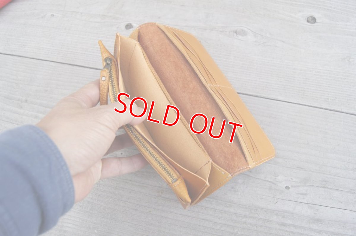 画像4: 【広島ジビエレザー】柔らかくしっとりなさわり心地?鹿革＆牛革スタンダード長財布　限定1点　ワイルドキャメル (4)