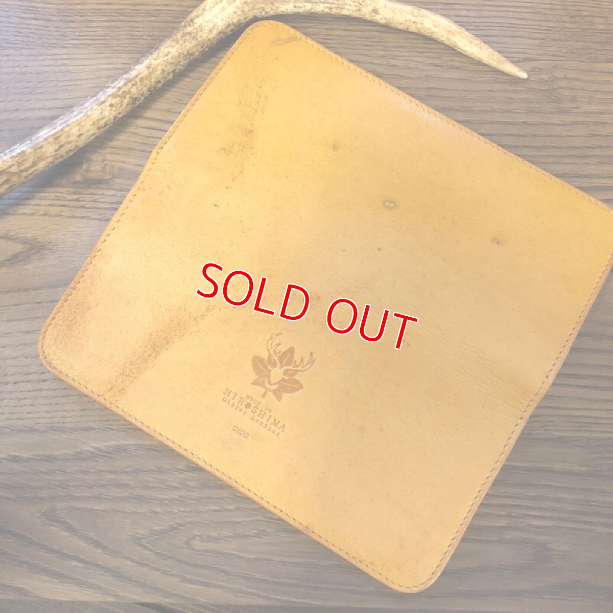 画像4: 【広島ジビエレザー】鹿革＆牛革スタンダード長財布　限定1点　キャメル&ワインレッド (4)