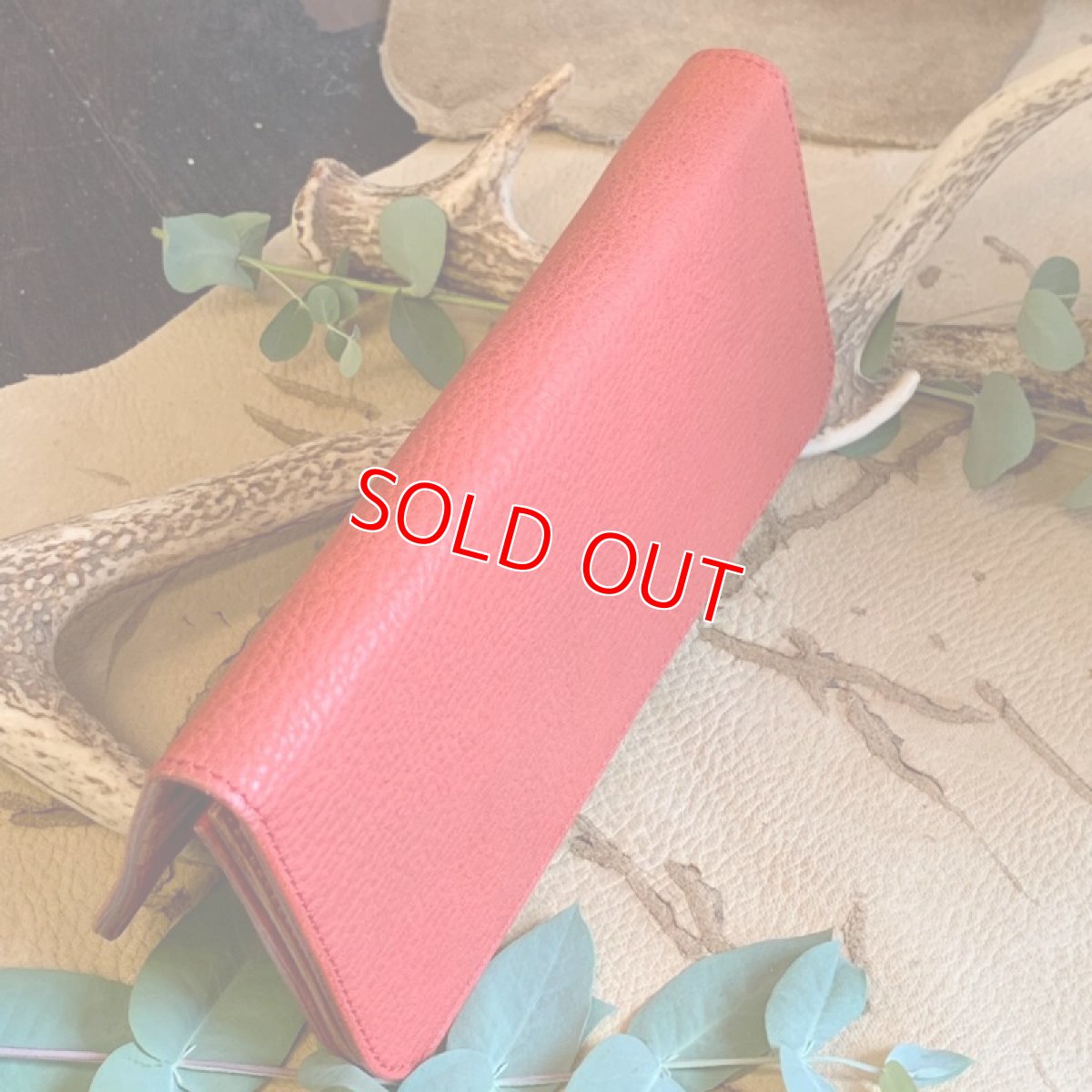 画像4: 【広島ジビエレザー】鹿革＆牛革プレミアム長財布　限定1点　レッドカラー (4)