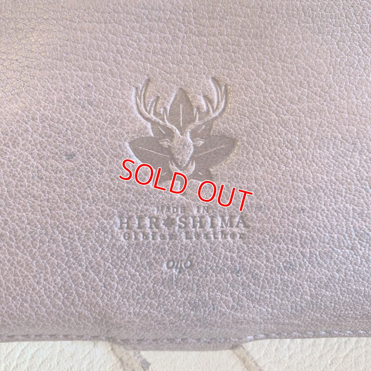 画像5: 【広島ジビエレザー】柔らかい鹿革★大容量ギャルソンタイプ長財布！小銭が取り出しやすい！ (5)