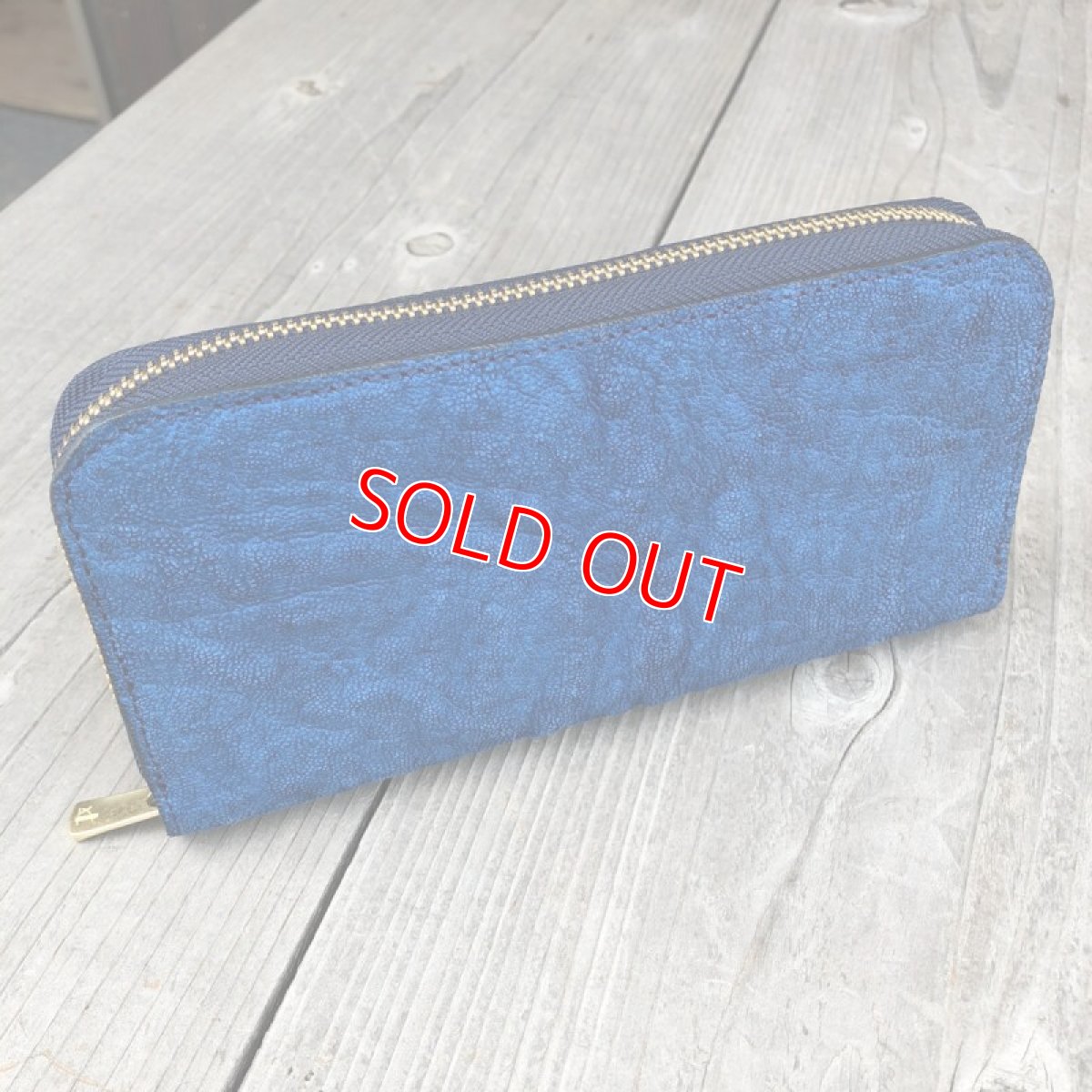 画像2: ☆訳あり限定販売☆象革＆牛革ラウンドファスナー長財布　　写真の1点をお届けします (2)