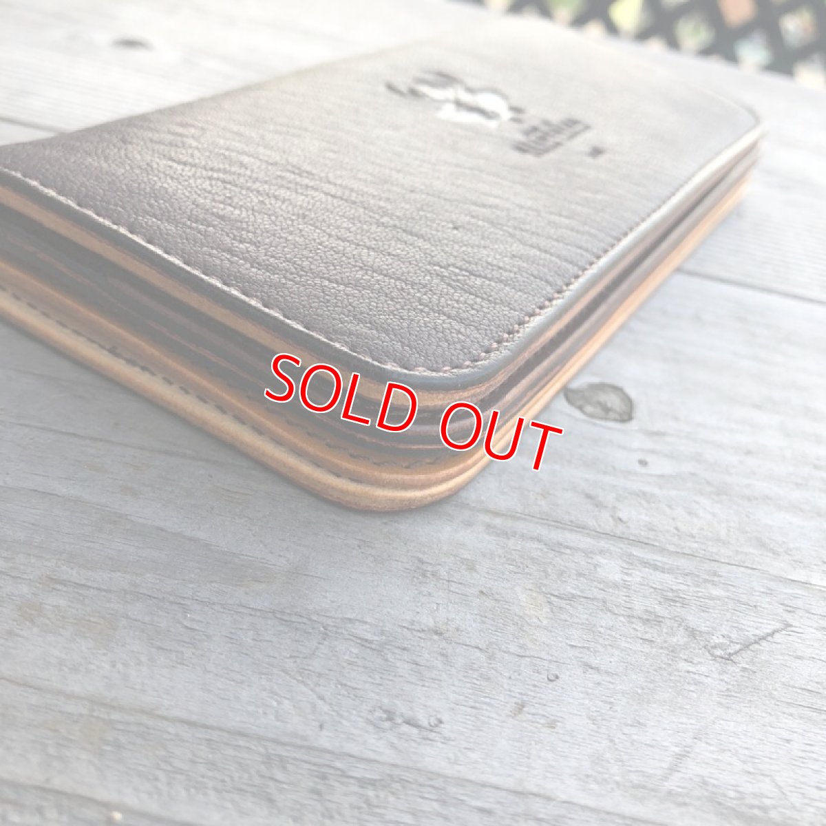 画像8: 【広島ジビエレザー】するっとした手触り♪鹿革＆牛革スタンダード長財布　限定1点　ダークブラウン (8)