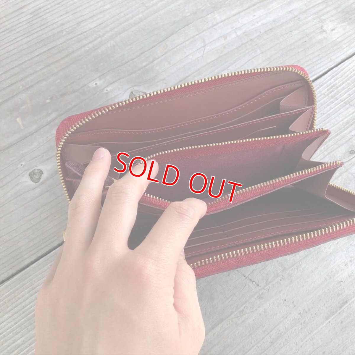 画像13: ☆象革アウトレット☆職人が作る財布！希少象革＆牛革ラウンドファスナー長財布　　写真の1点をお届けします (13)