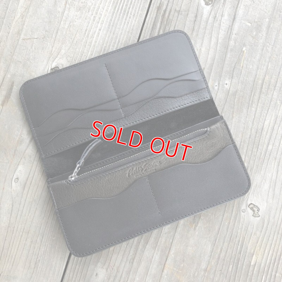 画像2: 【広島ジビエレザー】ふわふわさらさら気持ち良いさわり心地?鹿革＆牛革スタンダード長財布　限定1点　ブラック (2)