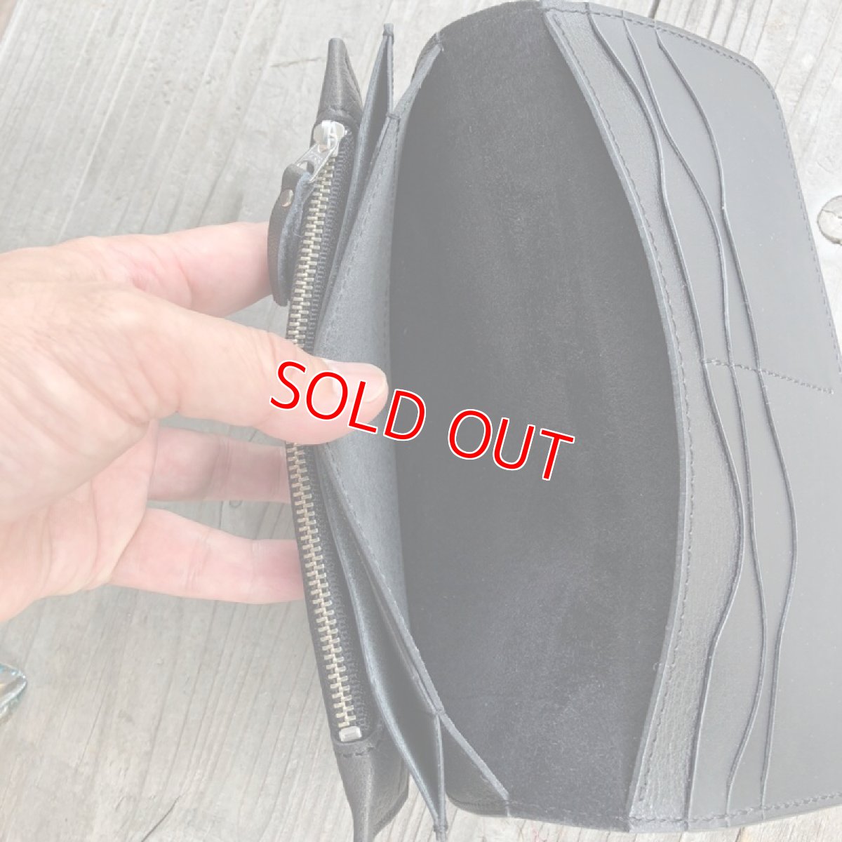 画像6: 【広島ジビエレザー】ふわふわさらさら気持ち良いさわり心地?鹿革＆牛革スタンダード長財布　限定1点　ブラック (6)