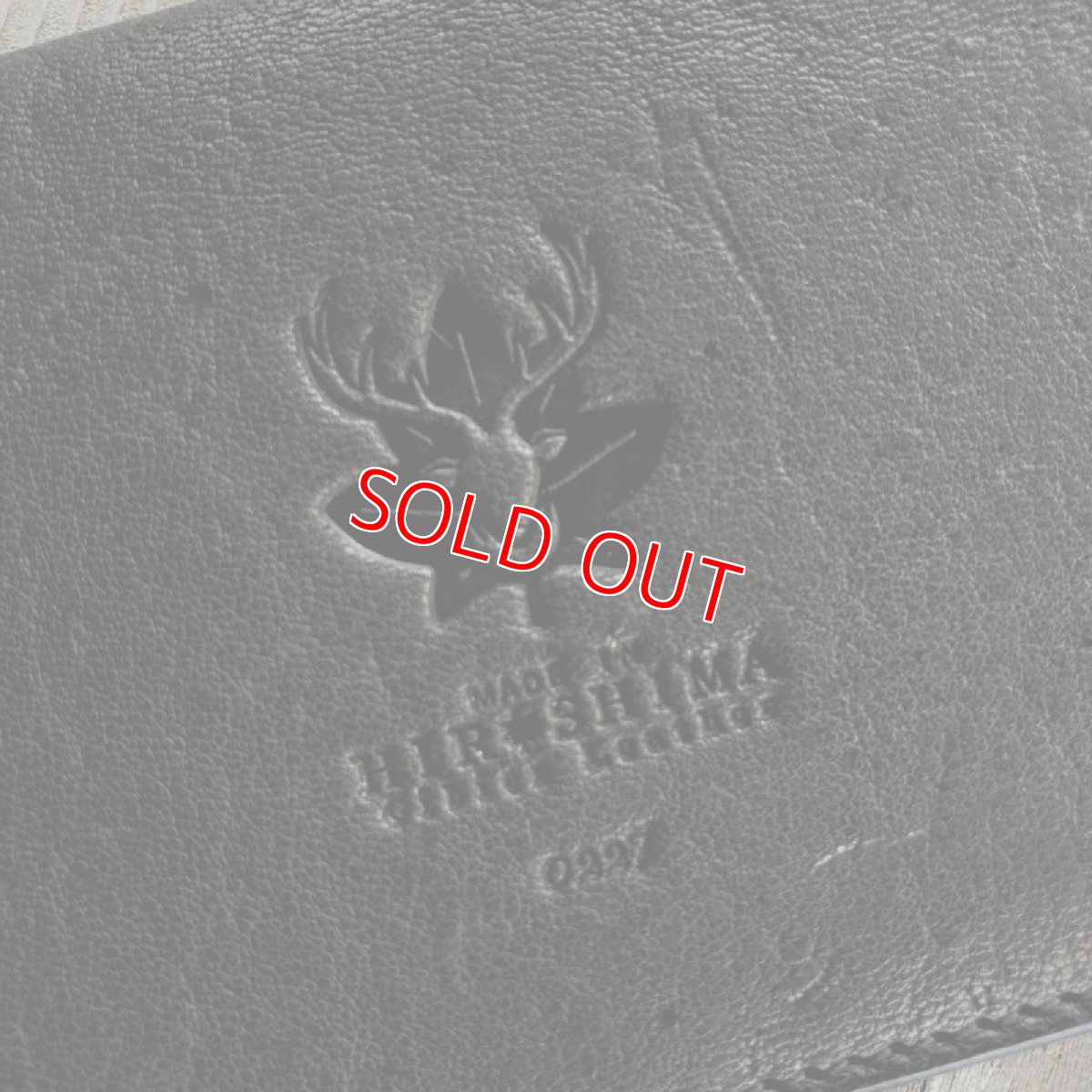 画像9: 【広島ジビエレザー】ふわふわさらさら気持ち良いさわり心地?鹿革＆牛革スタンダード長財布　限定1点　ブラック (9)