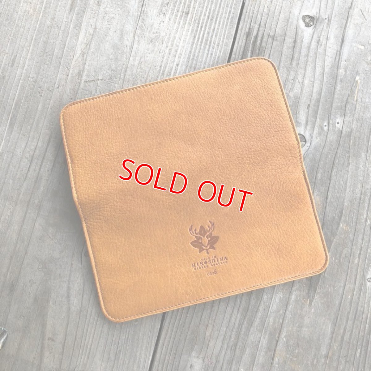 画像3: 【広島ジビエレザー】ふわふわさらさら気持ち良いさわり心地?鹿革＆牛革スタンダード長財布　限定1点　キャメル (3)