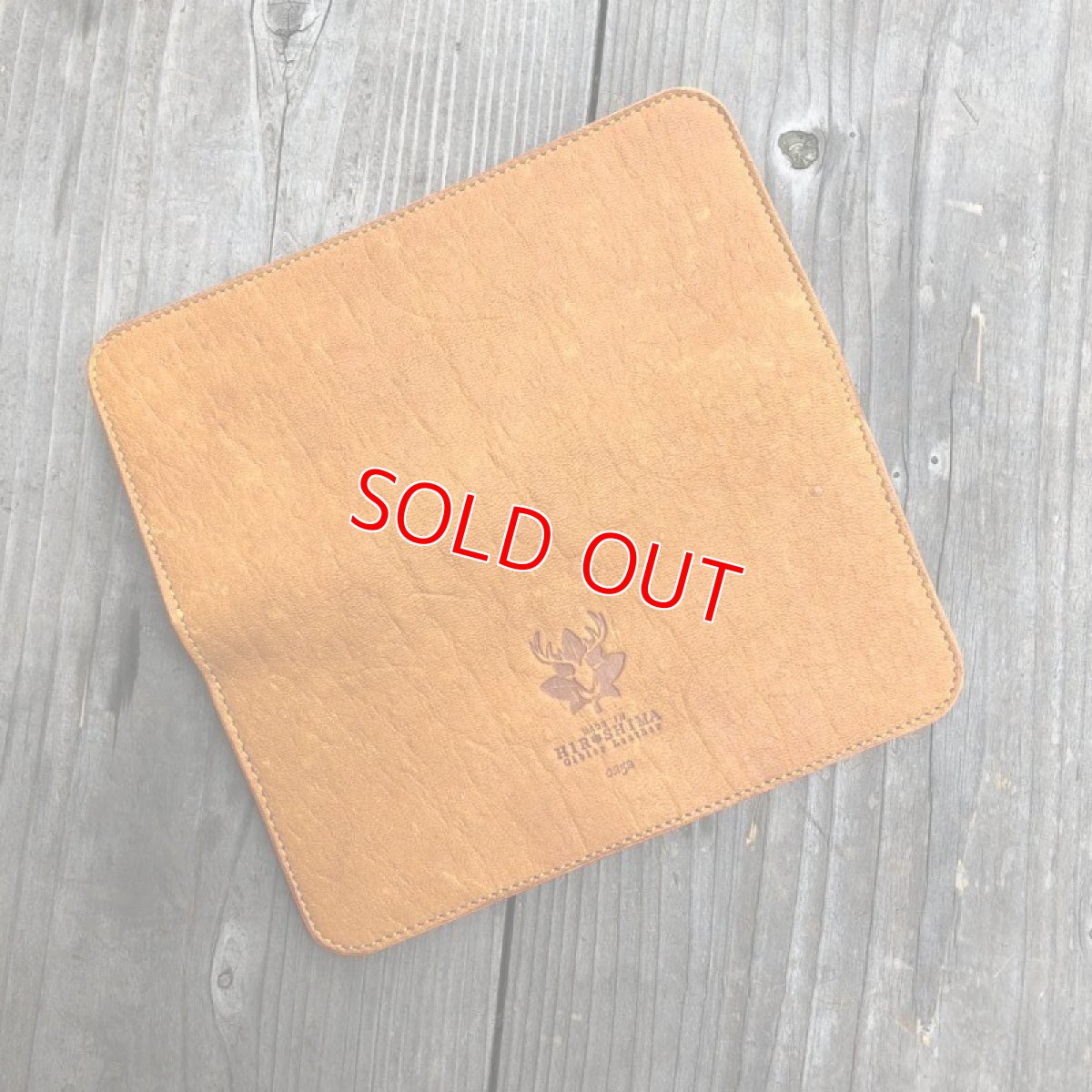 画像4: 【広島ジビエレザー】シボがワイルド！気持ち良いさわり心地?鹿革＆牛革スタンダード長財布　限定1点　キャメル (4)