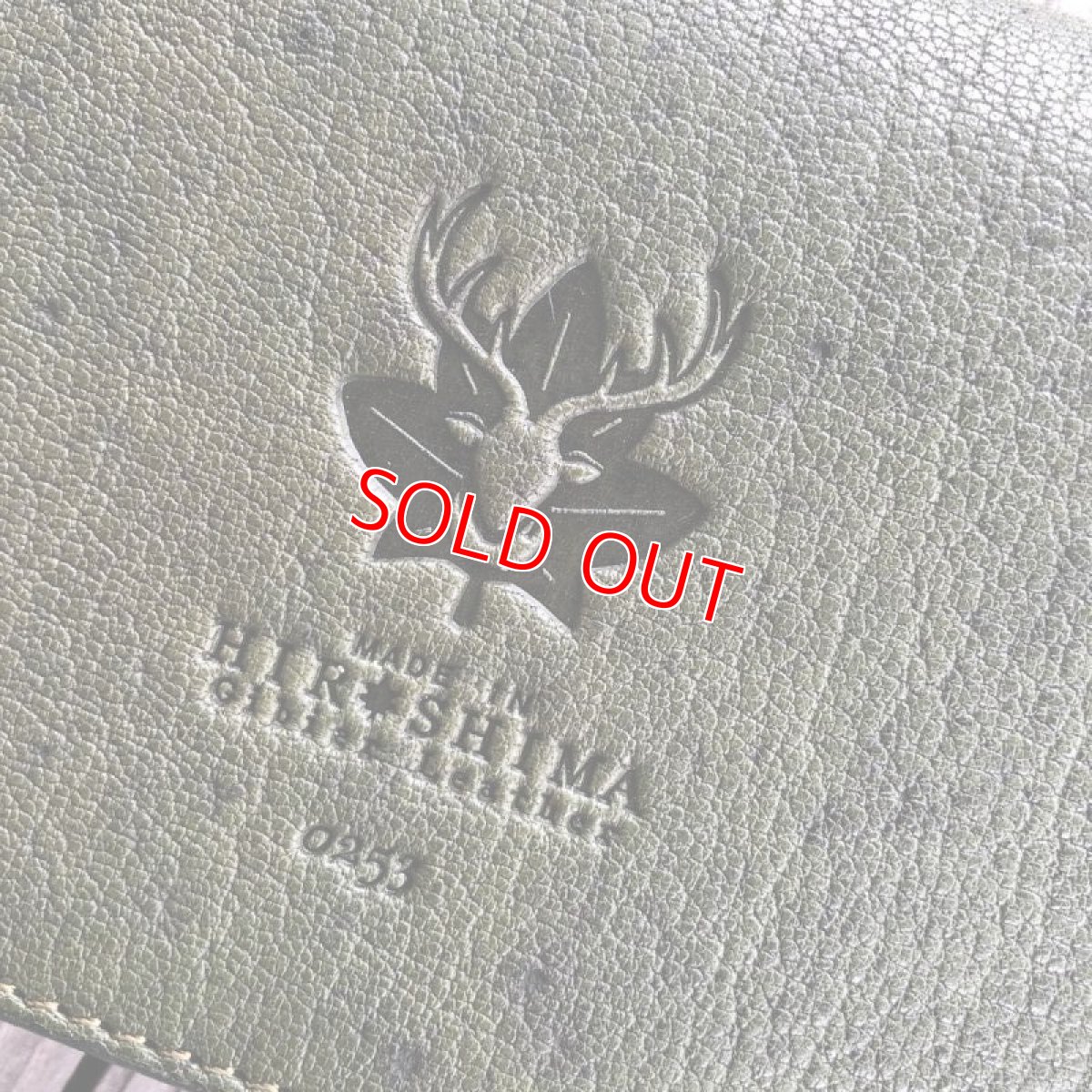 画像10: ジビエ鹿革＆牛革スタンダード長財布★しっとりした手触り！やわらかい?　限定1点　ダークグリーン【広島ジビエレザー】 (10)