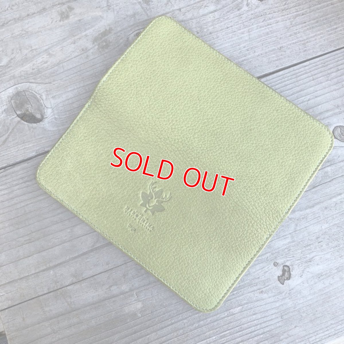 画像3: 【広島ジビエレザー】ふわふわさらさら気持ち良いさわり心地?鹿革＆牛革スタンダード長財布　限定1点　ピスタチオ (3)