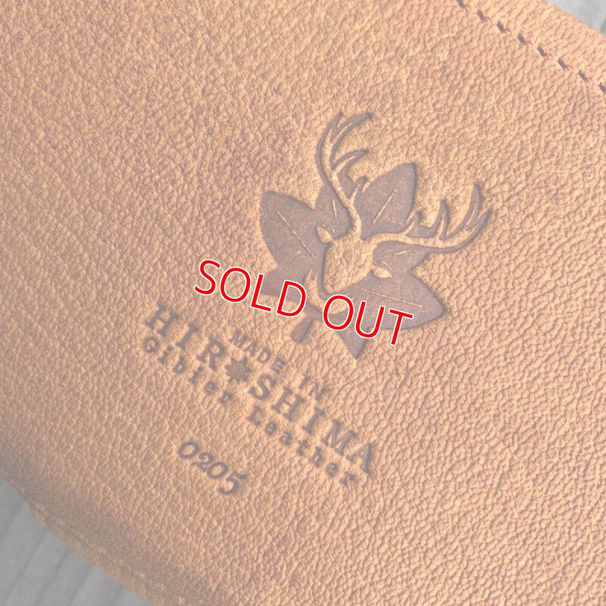 画像8: 【広島ジビエレザー】自然界からの贈り物♪柔らかい鹿革財布★ギャルソンタイプ長財布！ (8)