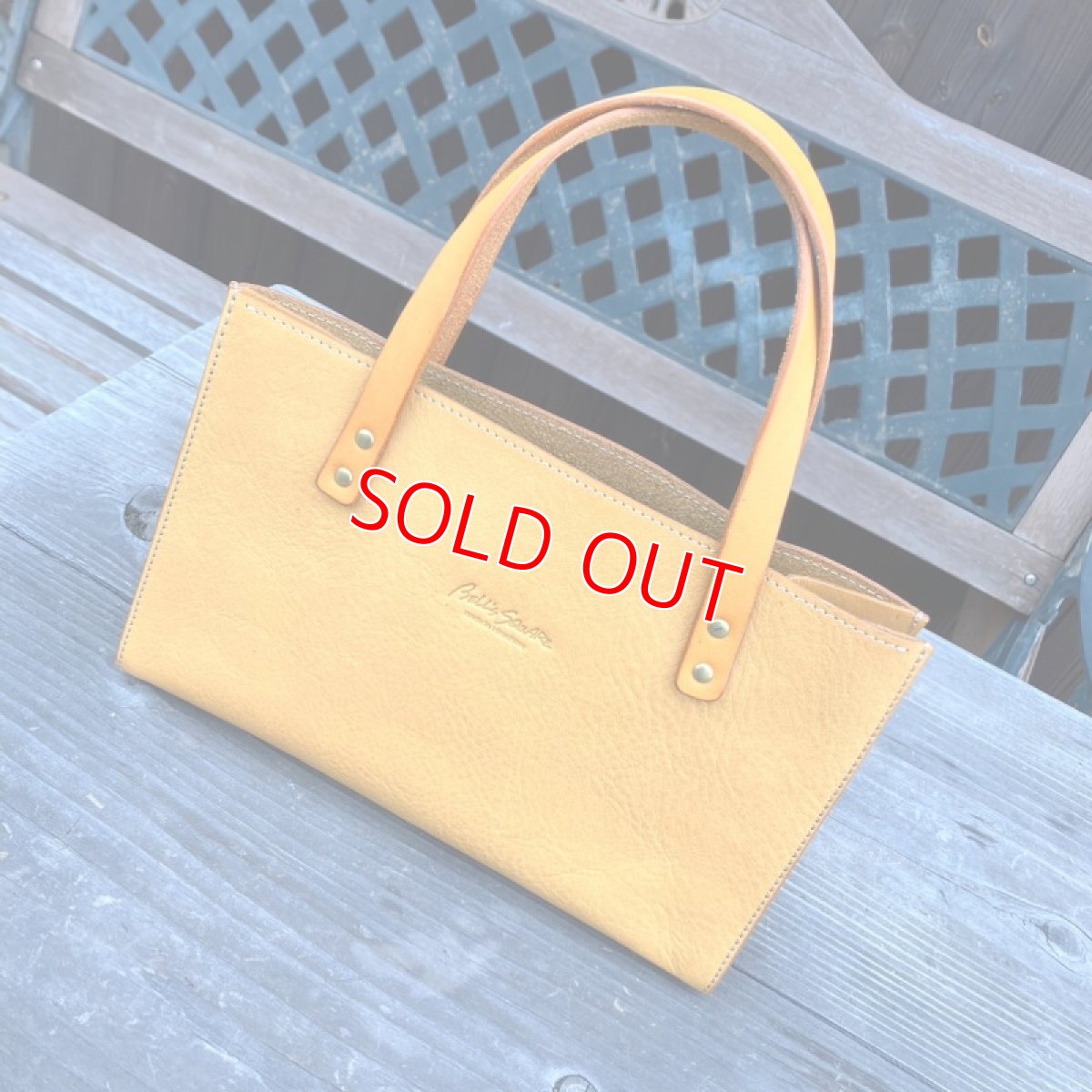 画像2: 【アウトレット】牛革ミニトートバッグ★財布とスマホとキーケースを入れてちょっとお出かけ★バッグインバッグにも (2)