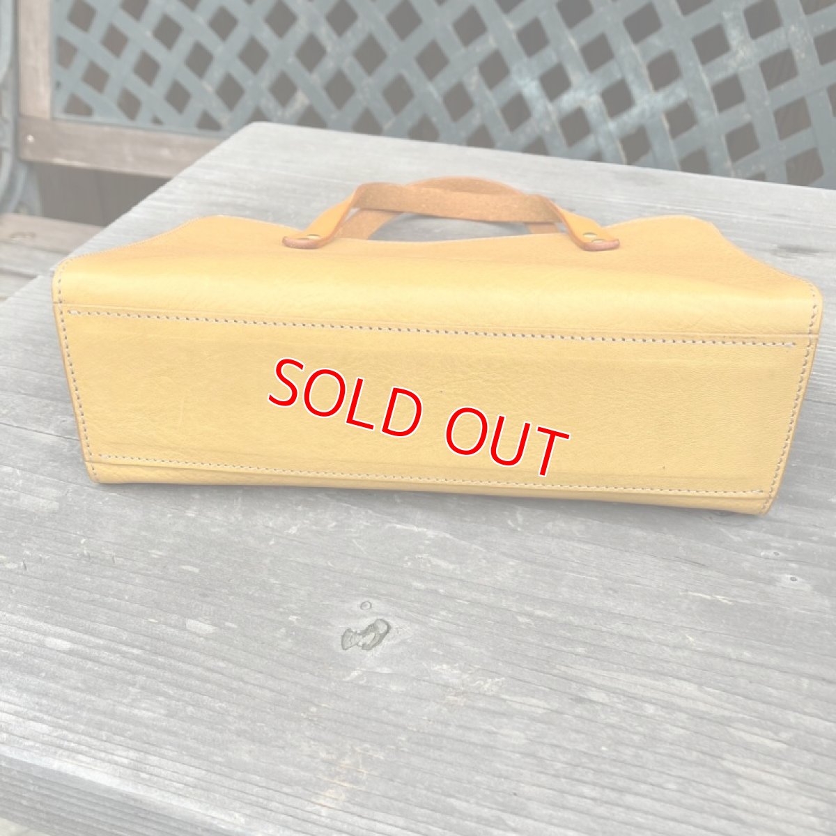 画像4: 【アウトレット】牛革ミニトートバッグ★財布とスマホとキーケースを入れてちょっとお出かけ★バッグインバッグにも (4)