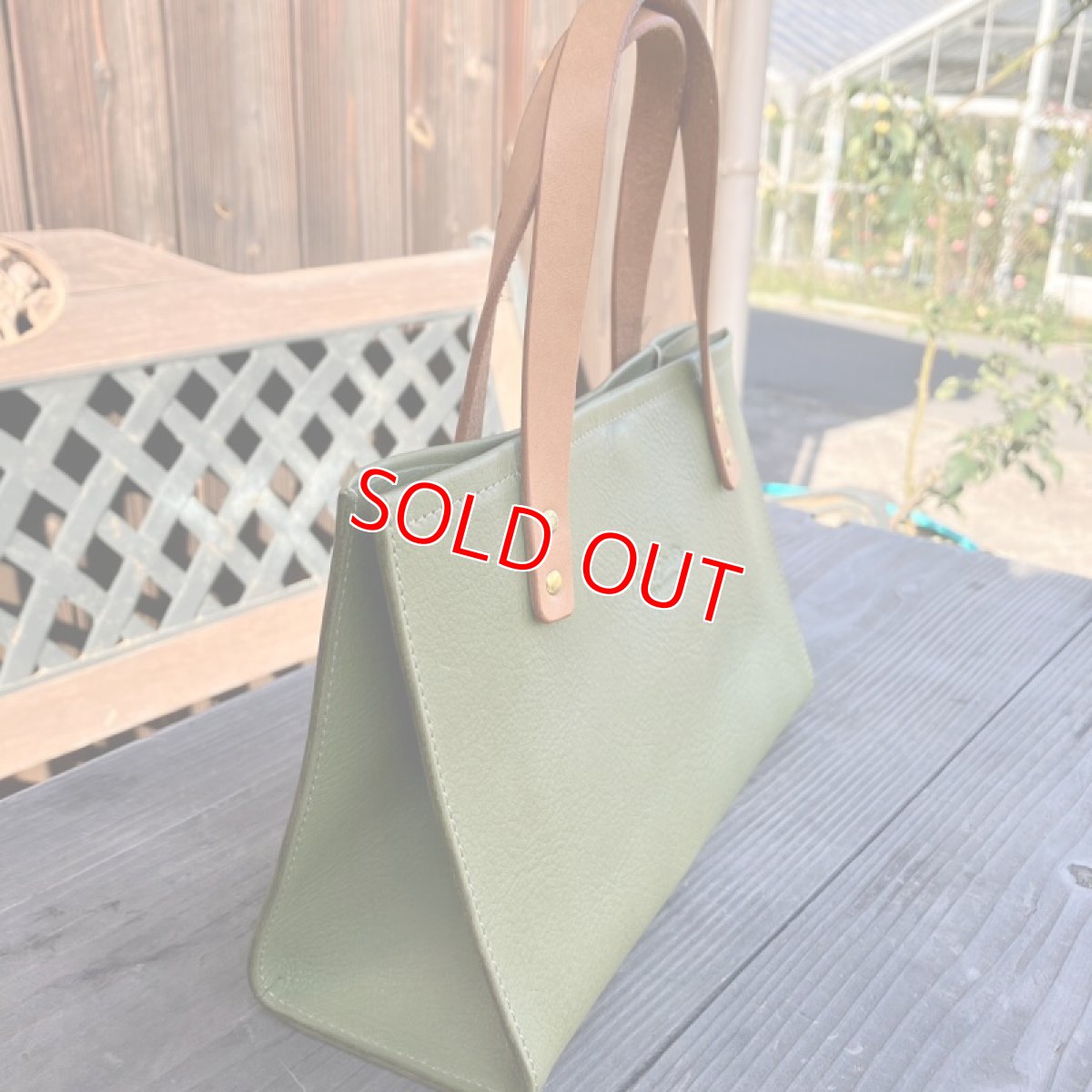 画像2: 【アウトレット】牛革ミニトートバッグ★財布とスマホとキーケースを入れてちょっとお出かけ★バッグインバッグにも (2)