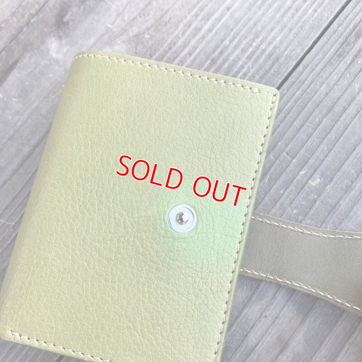 画像3: 【アウトレット】小さくてもしっかり収納！小さなバッグにぴったり！コンパクト二つ折り財布 (3)