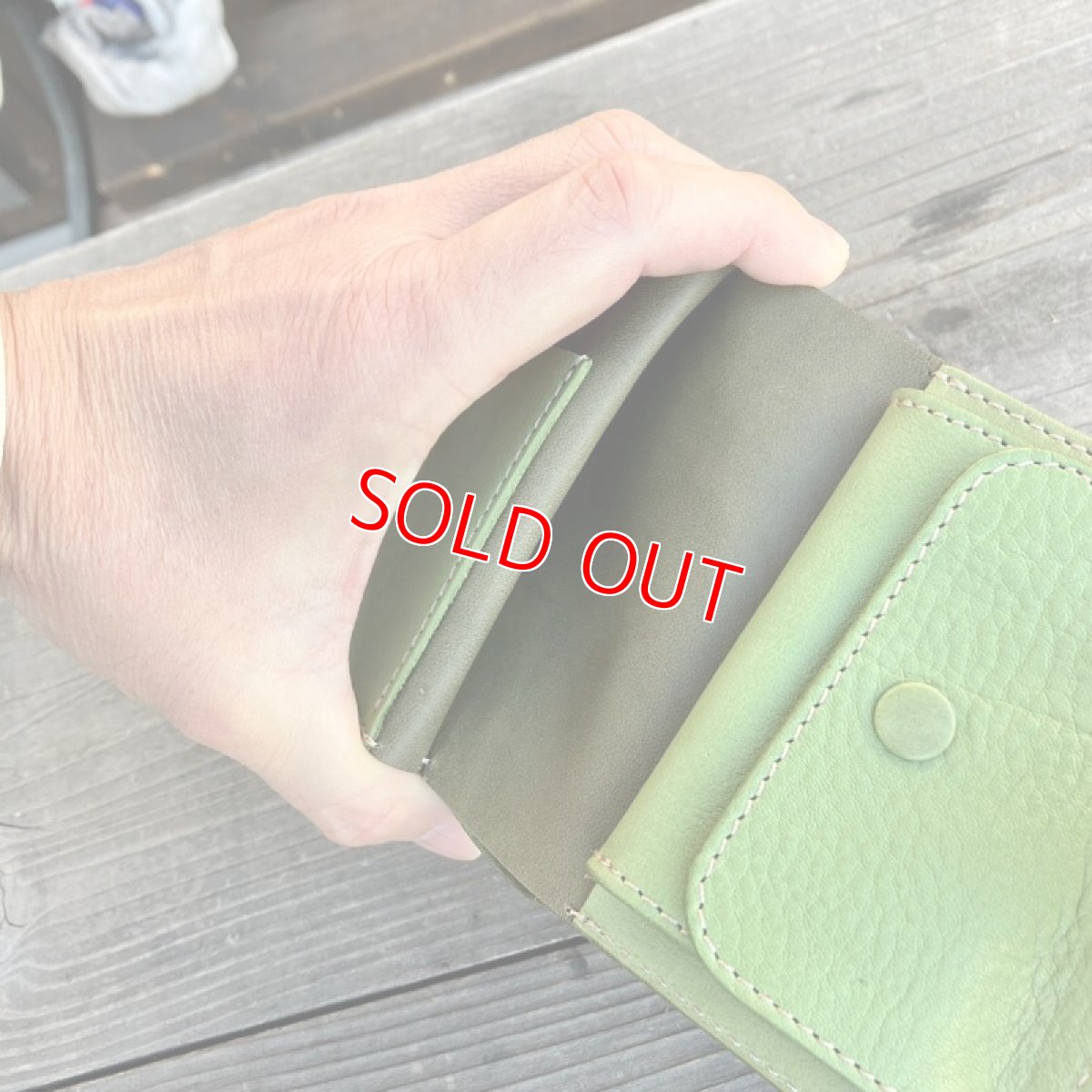 画像7: 【アウトレット】小さくてもしっかり収納！小さなバッグにぴったり！コンパクト二つ折り財布 (7)