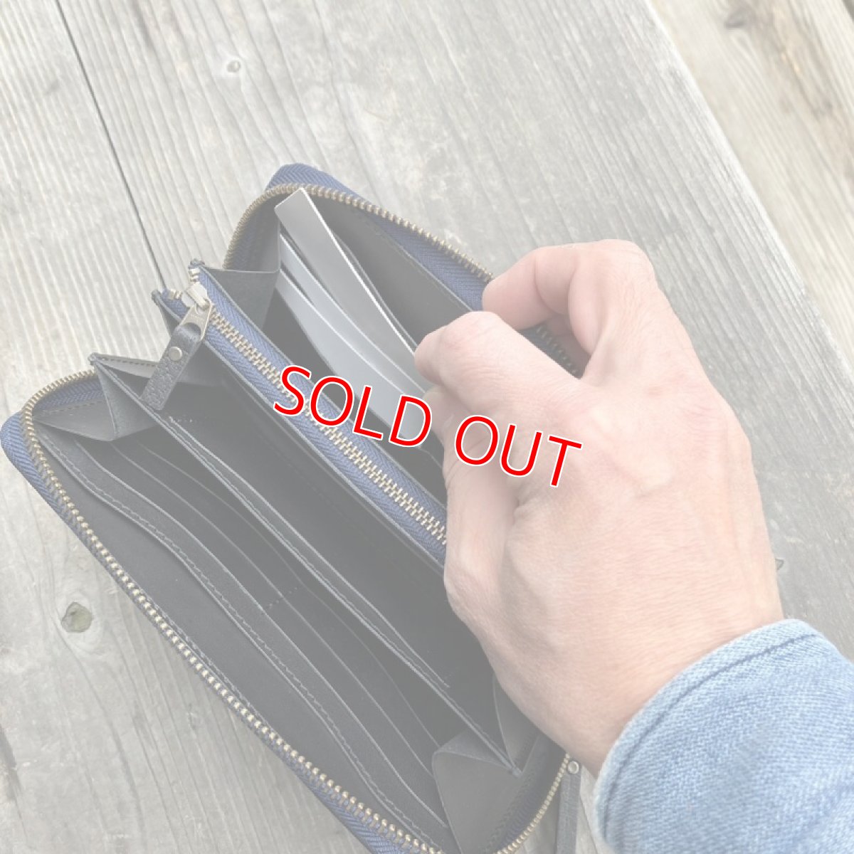 画像8: 【広島ジビエレザー】職人が作るお財布★NEWタイプ猪革＆牛革ラウンド長財布　限定1点 (8)