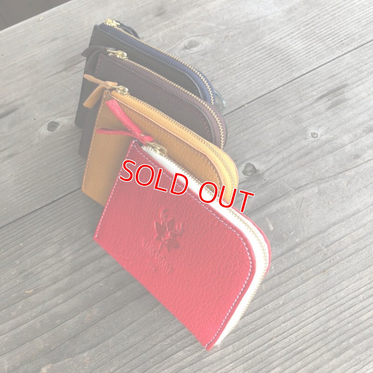 画像3: Ｌ型ファスナー財布【monoマガジン掲載商品】スリムでコンパクト！柔らかいからマチが無くても出し入れしやすい (3)