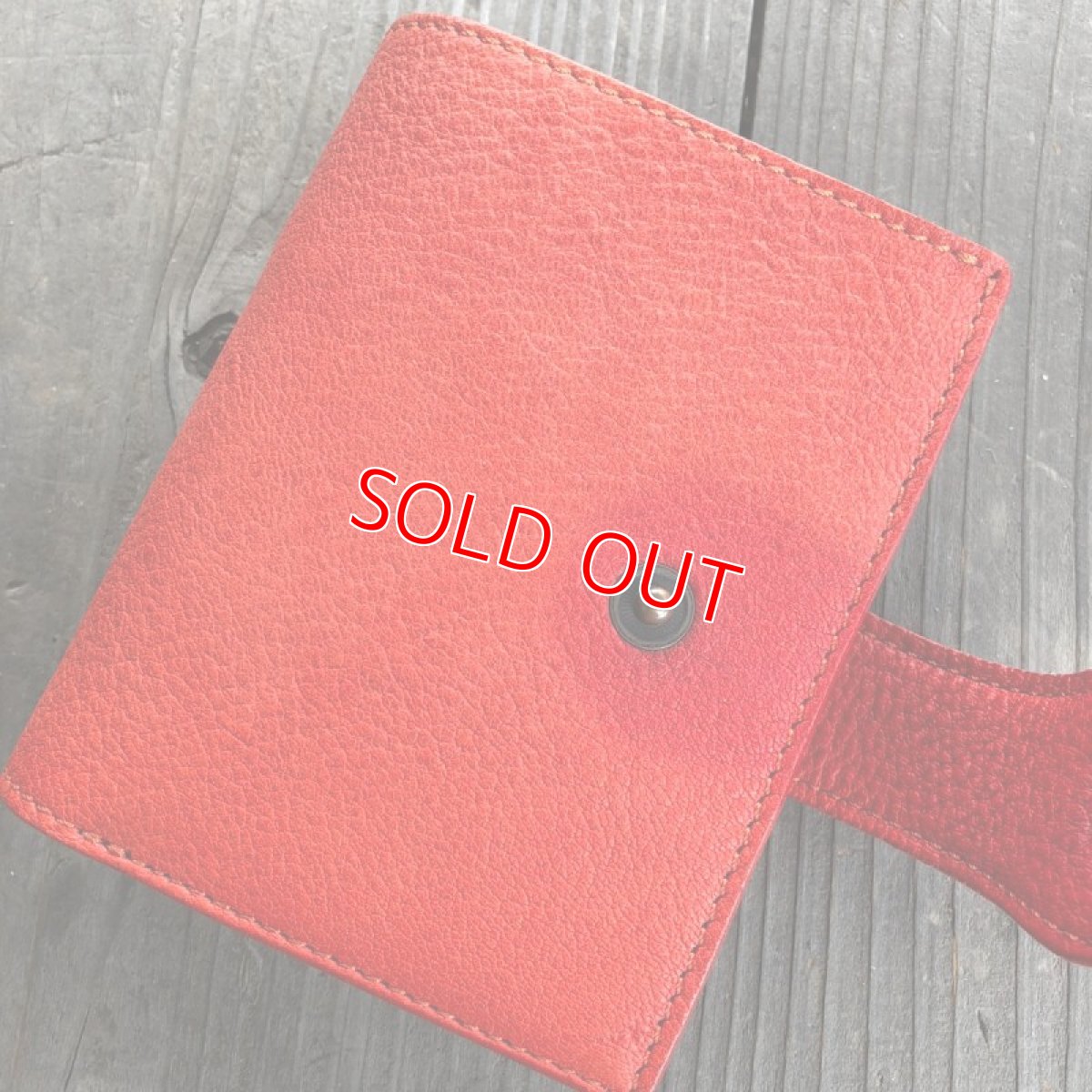 画像2: 【アウトレット】ジビエレザー鹿革！コンパクト二つ折り財布　レッドカラー限定1点 (2)