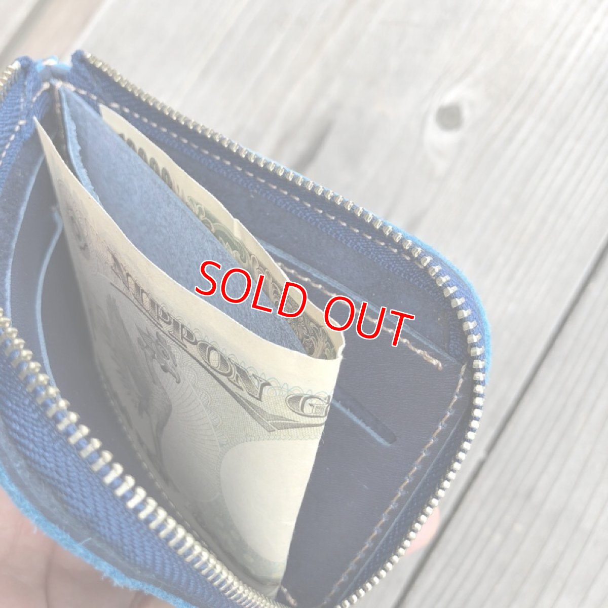 画像5: 【アウトレット】スリムなＬ型ファスナーウォレット　スカイブルー (5)