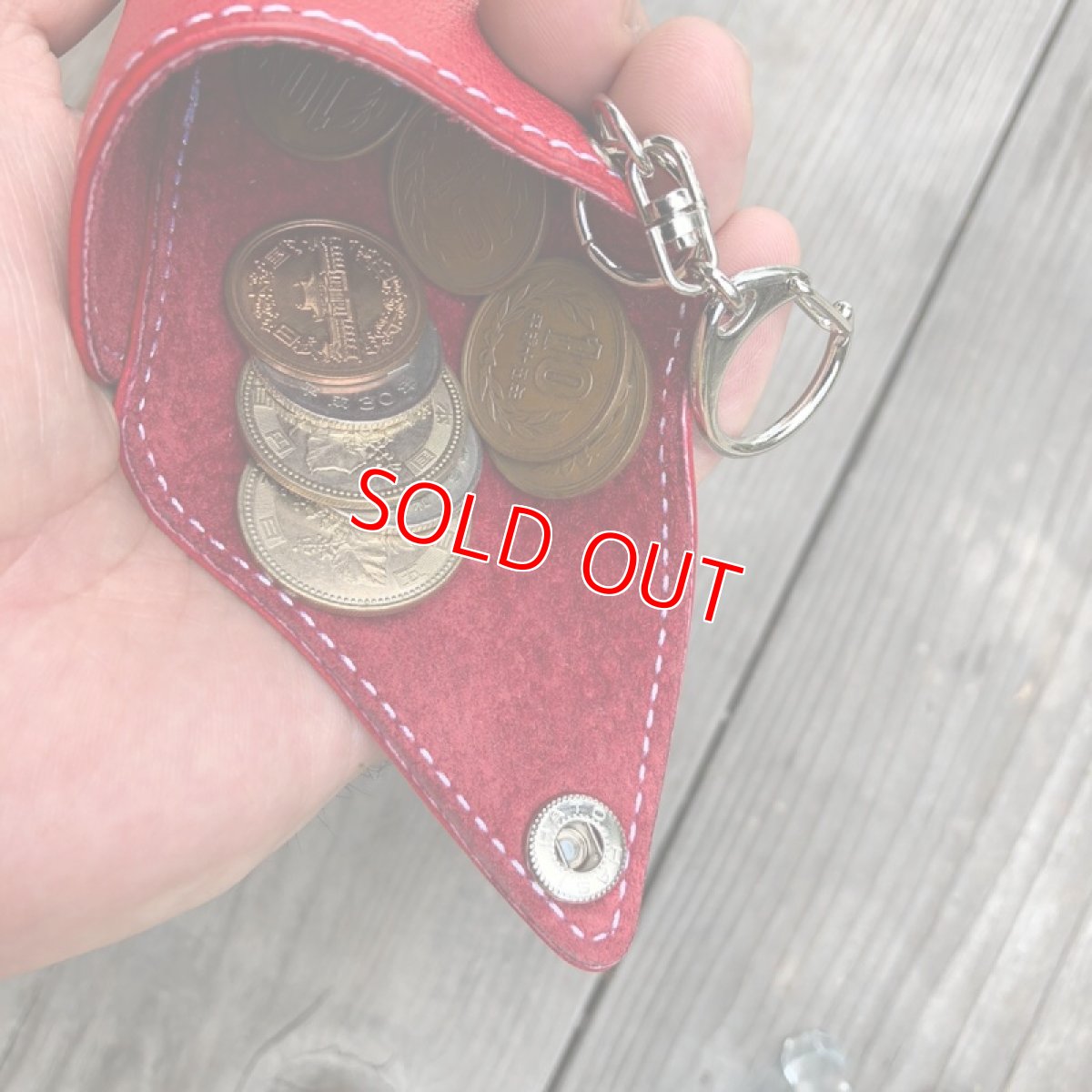 画像5: 【アウトレット】手のひらサイズ！おむすび小銭入れ♪ジビエ鹿革三角コインケース (5)