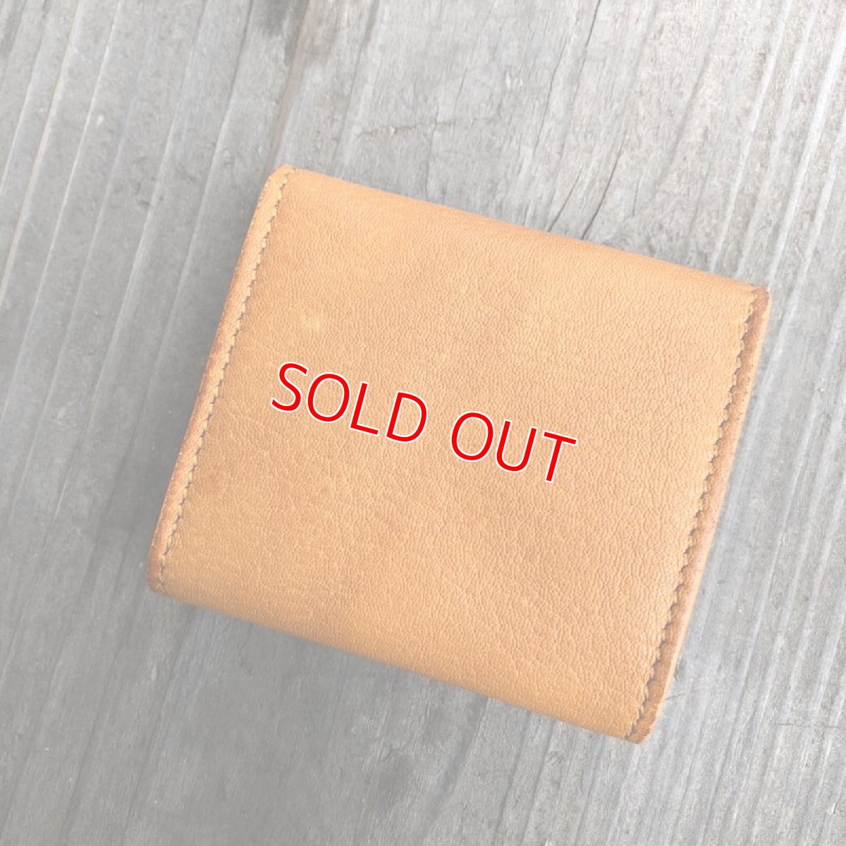 画像2: 【アウトレット】ふわふわ♪やわやわ?鹿革ボックスコインケース　キャメル (2)