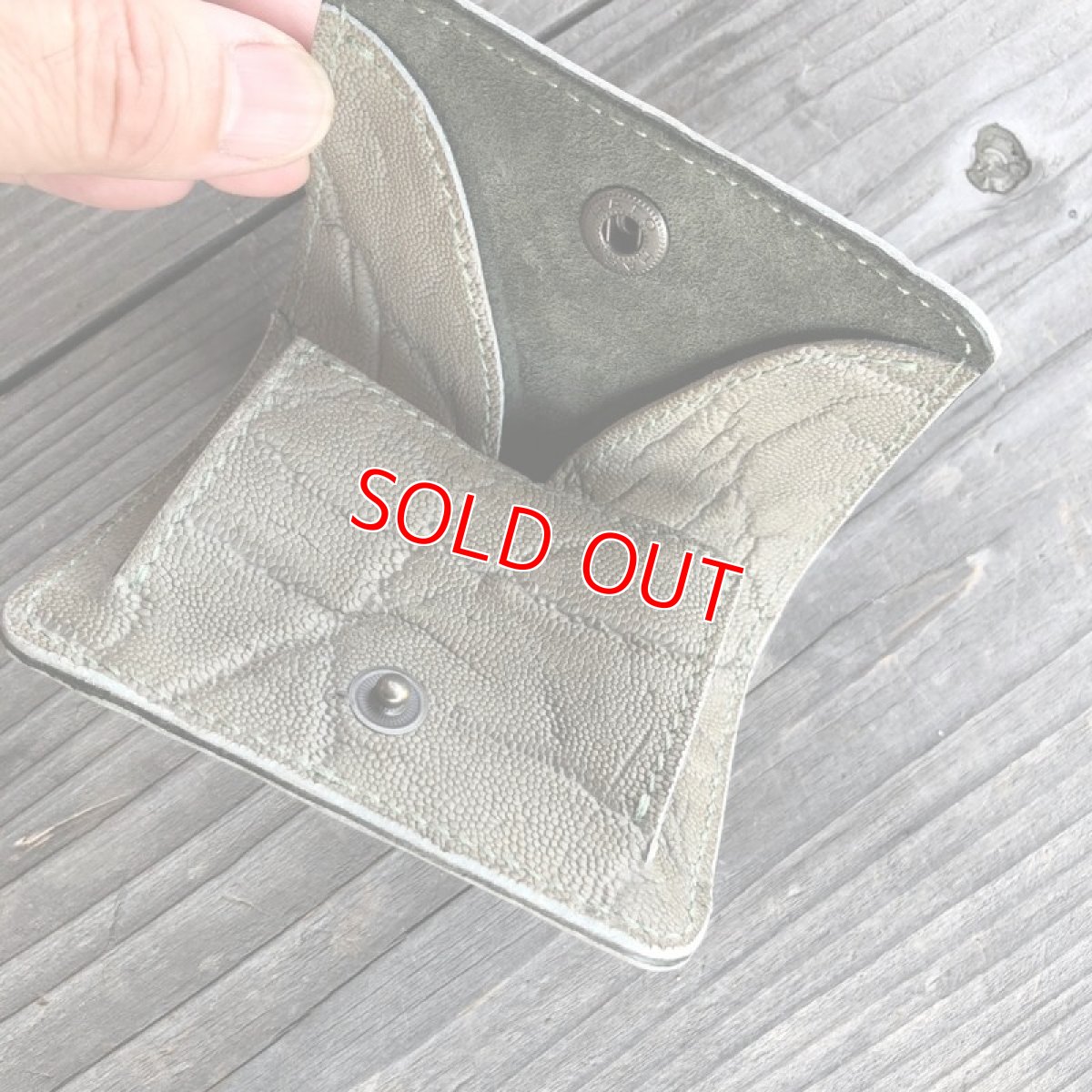 画像3: 【アウトレット】象革　本革コインケース　写真の現品1点販売です (3)