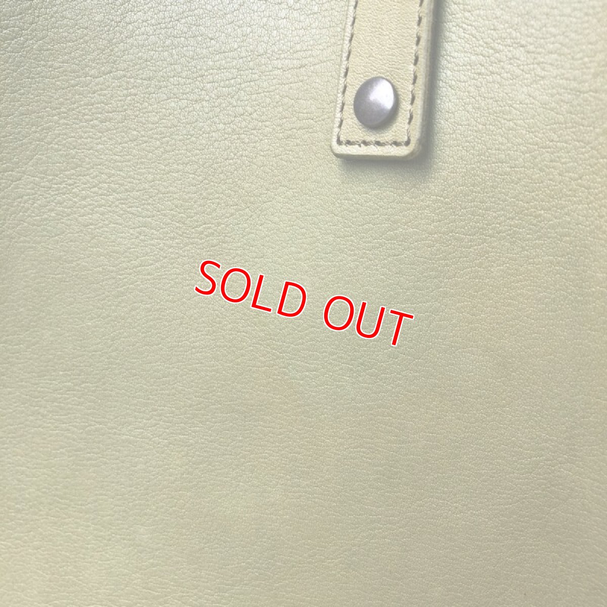 値札の跡の日焼け