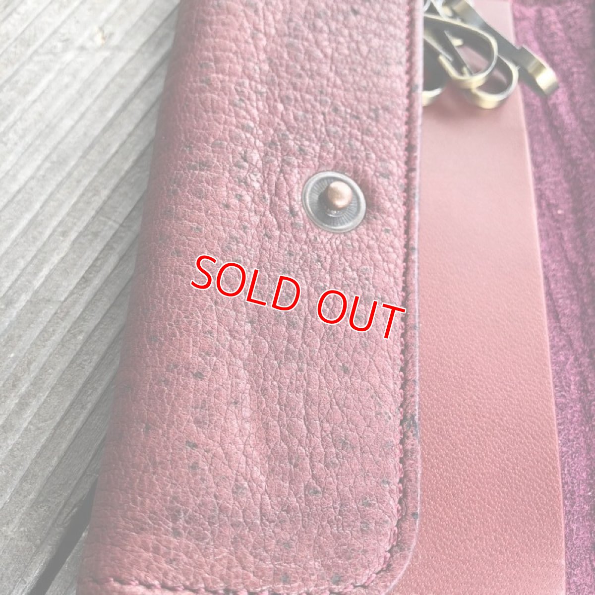 画像7: 【アウトレット】しっかり収納！ロング&ワイドタイプ　ジビエ鹿革キーケース★５連　ワインレッド (7)