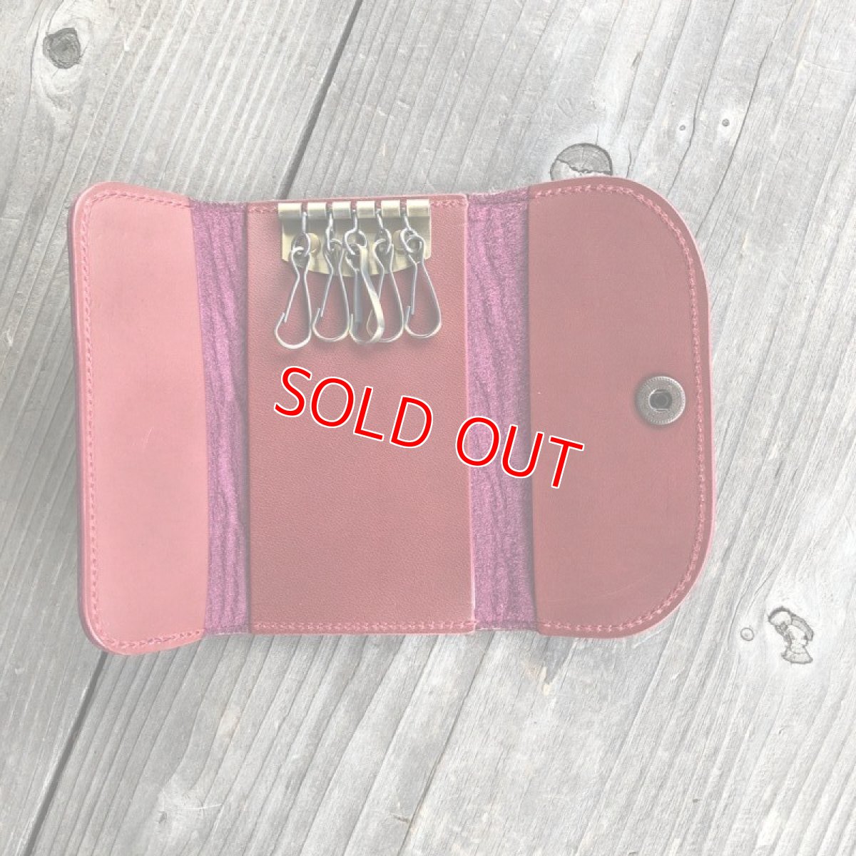 画像3: 【アウトレット】しっかり収納！ロング&ワイドタイプ　ジビエ鹿革キーケース★５連　ワインレッド (3)