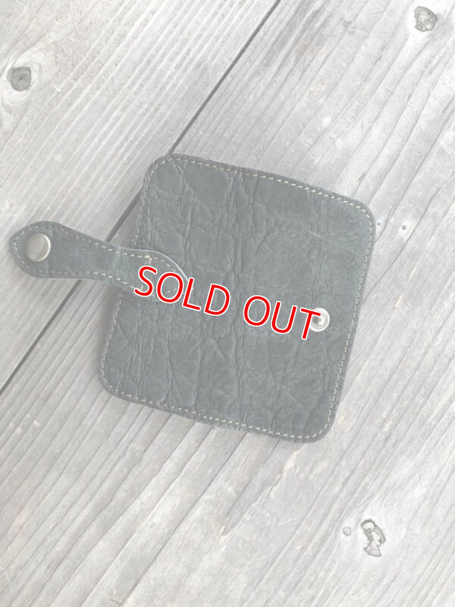 画像4: 【アウトレット】象革　コンパクト本革キーケース　写真の現品1点販売です　グリーン (4)