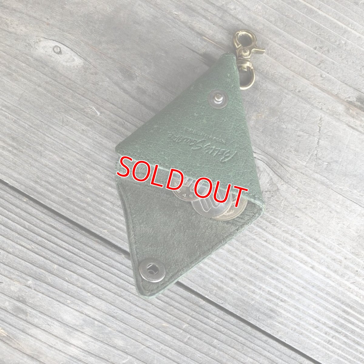 画像3: 【アウトレット】手のひらサイズ！おむすび小銭入れ♪ジビエ猪革三角コインケース (3)