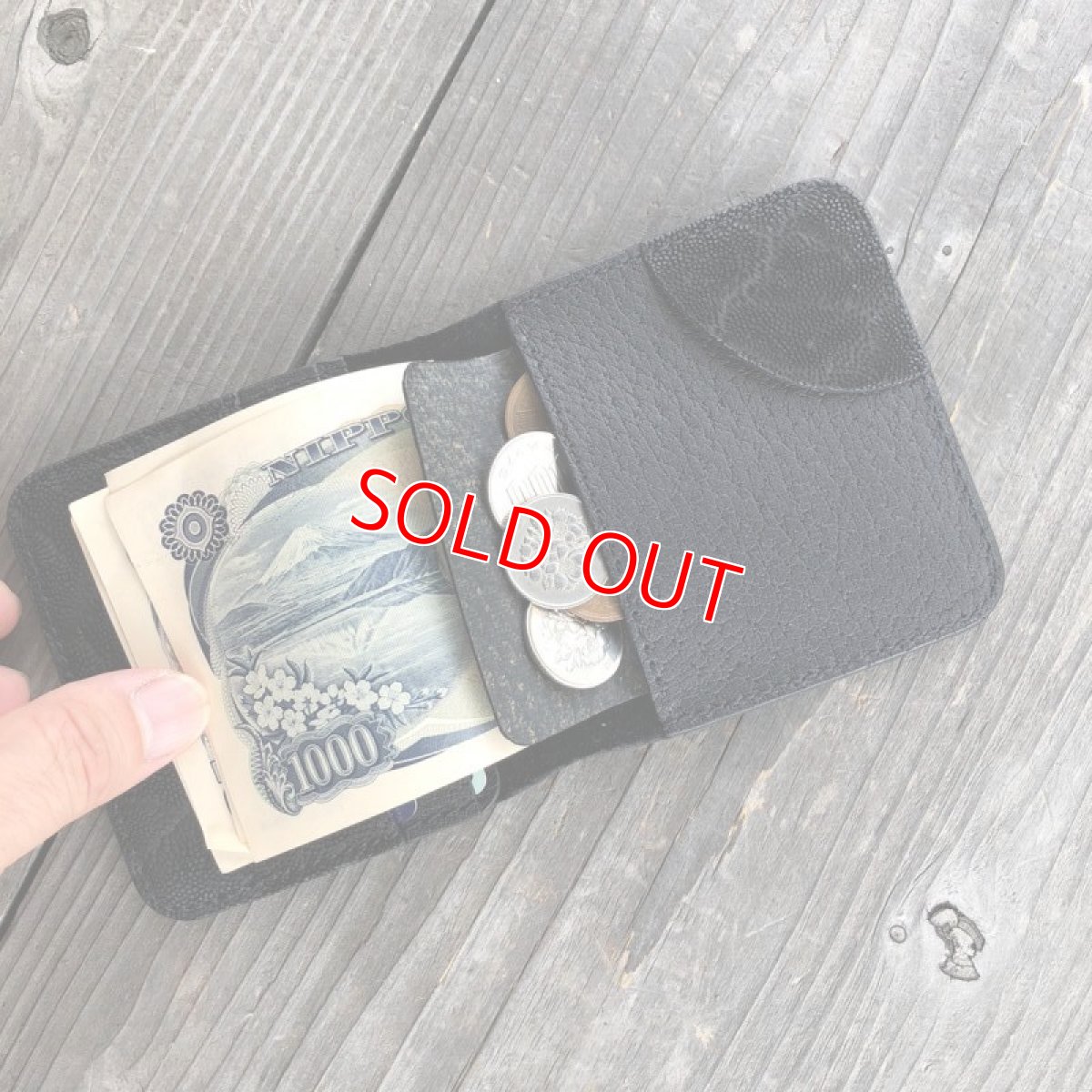 画像6: 【ミニマム財布】マネークリップのような薄くて小さいオールインワン財布【象革＆猪財布】ブラック (6)