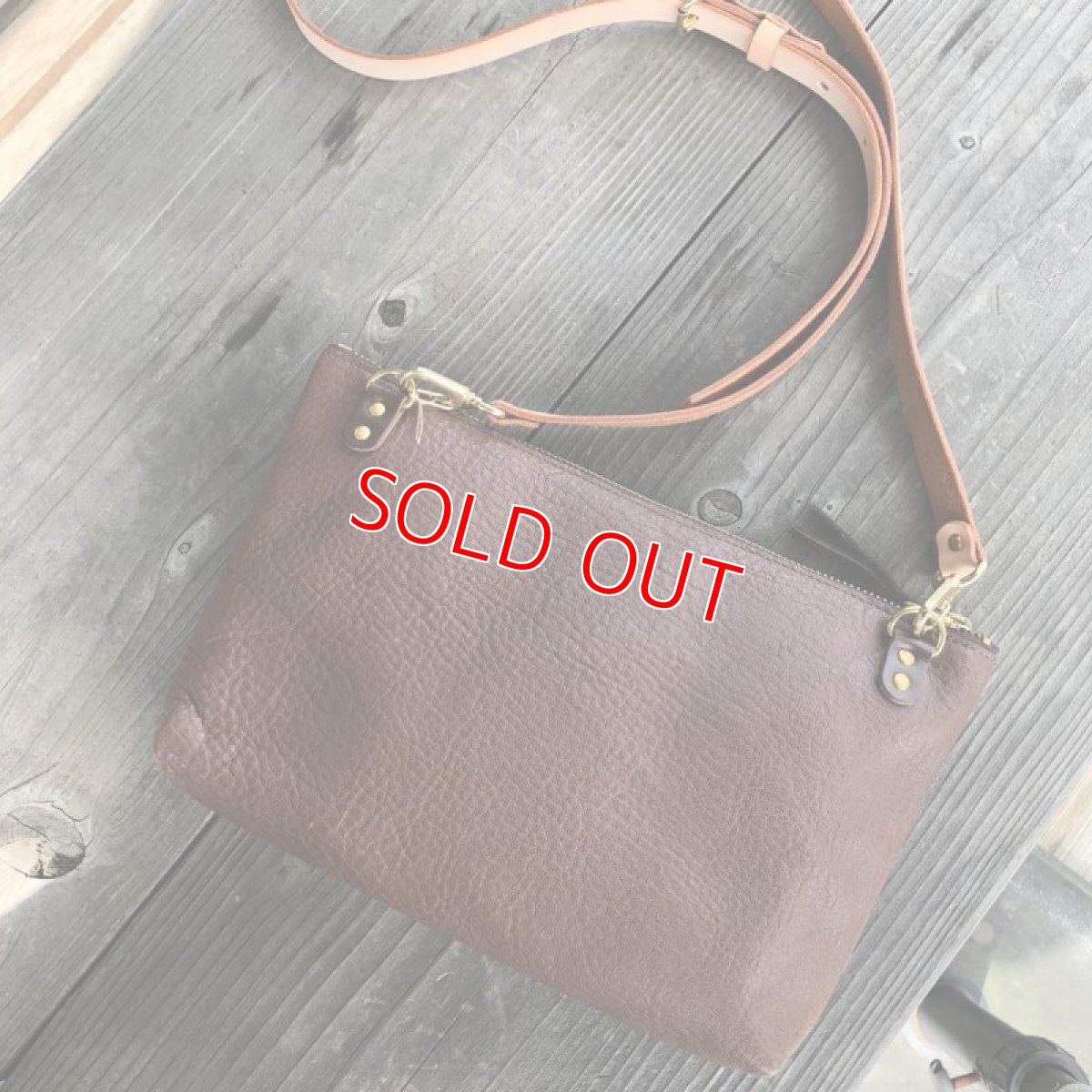 画像4: 【アウトレット】サコッシュ　ショルダーポーチ　ジビエレザー鹿革　限定1点　ブラウン (4)