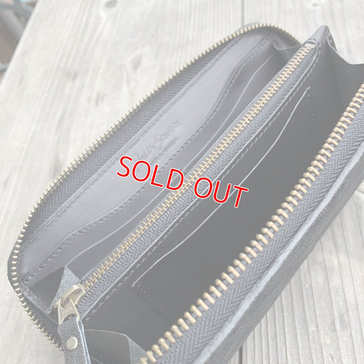 画像4: ☆限定販売☆職人が作る財布！希少象革＆牛革ラウンドファスナー長財布　　写真の1点をお届けします (4)