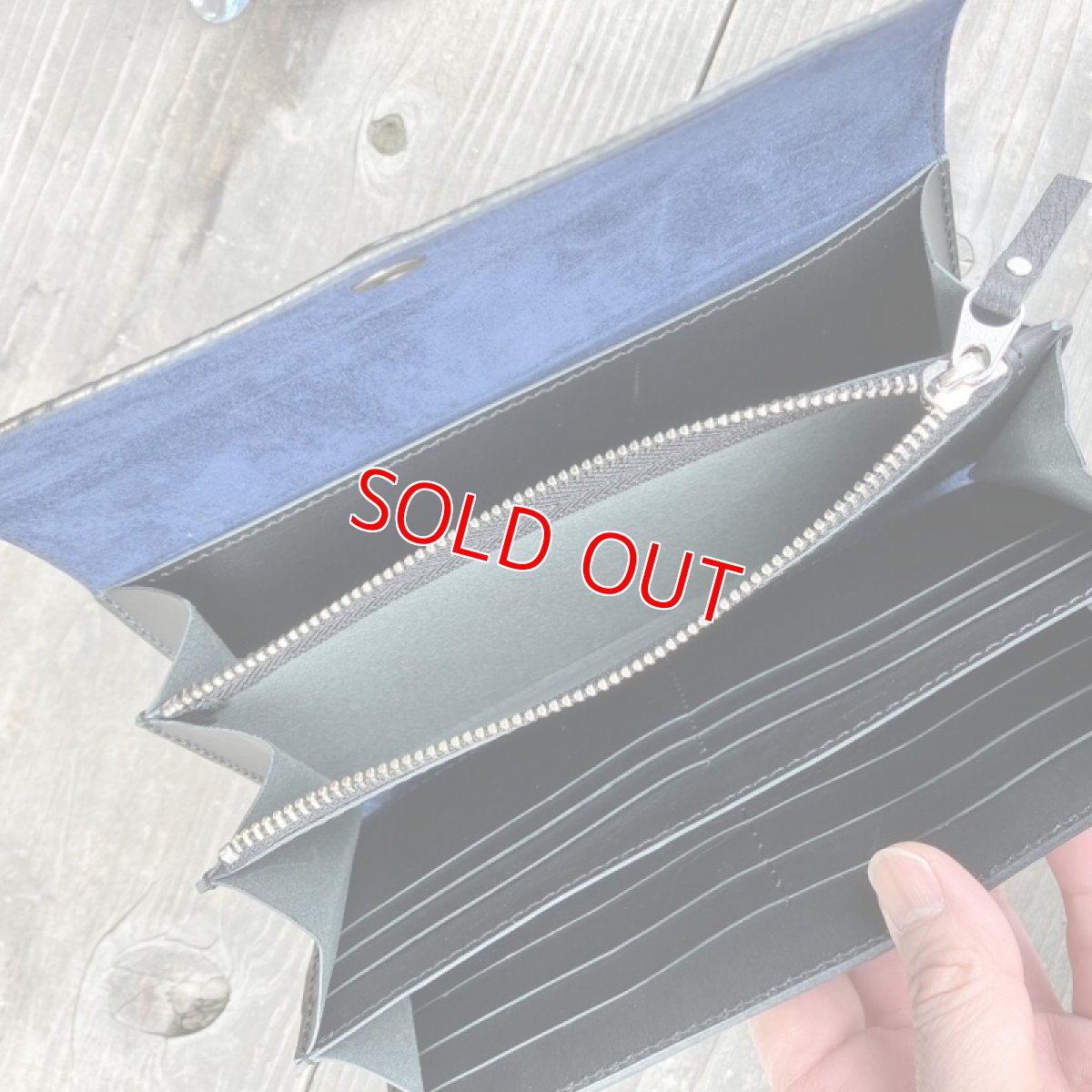 画像11: 【アウトレット】サンプル製作プロトタイプ・満足いける収納力！ビッグウォレットフラップ財布　ジビエレザー猪革　 (11)