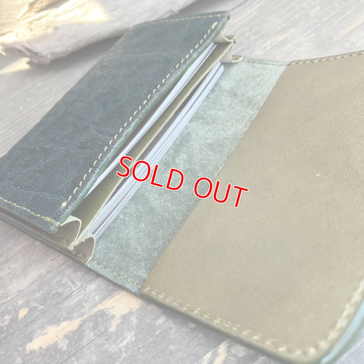 画像4: 【新色限定販売】どっしり構えた営業力！象革名刺入れ&カードケース★いただいた名刺を落とさない (4)