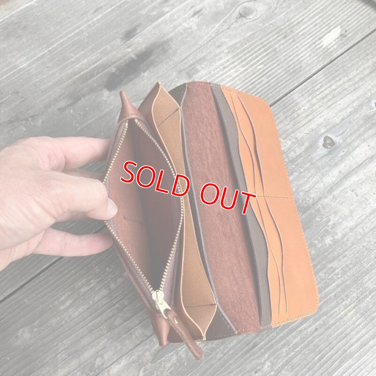 画像4: 鹿革＆牛革スタンダード長財布★気持ち良いさわり心地?　ブラウン　【広島ジビエレザー】 (4)