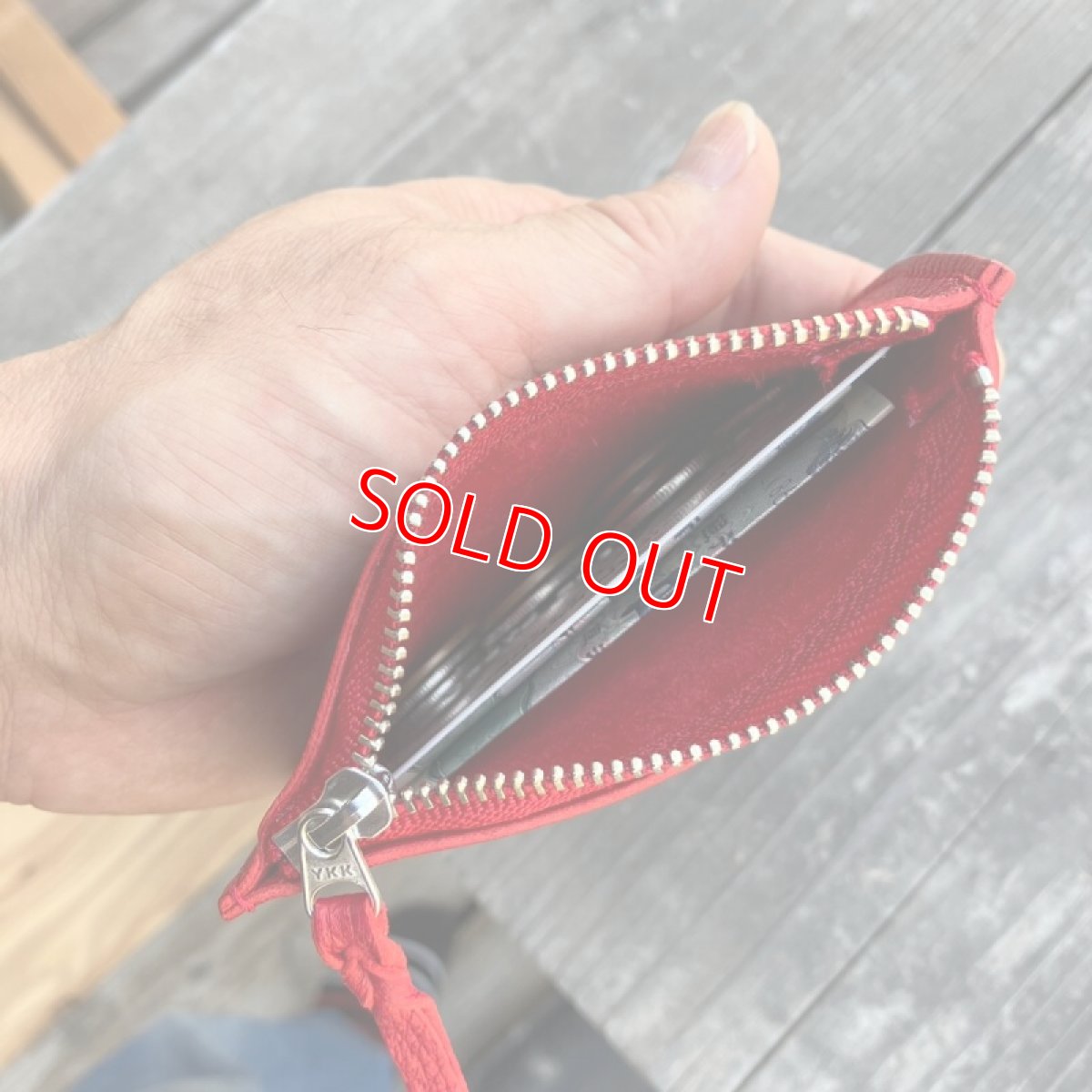 画像3: 【広島ジビエレザー×カープ】ジビエ鹿革ファスナーポーチ小銭入れ　カードやお札も入ります (3)