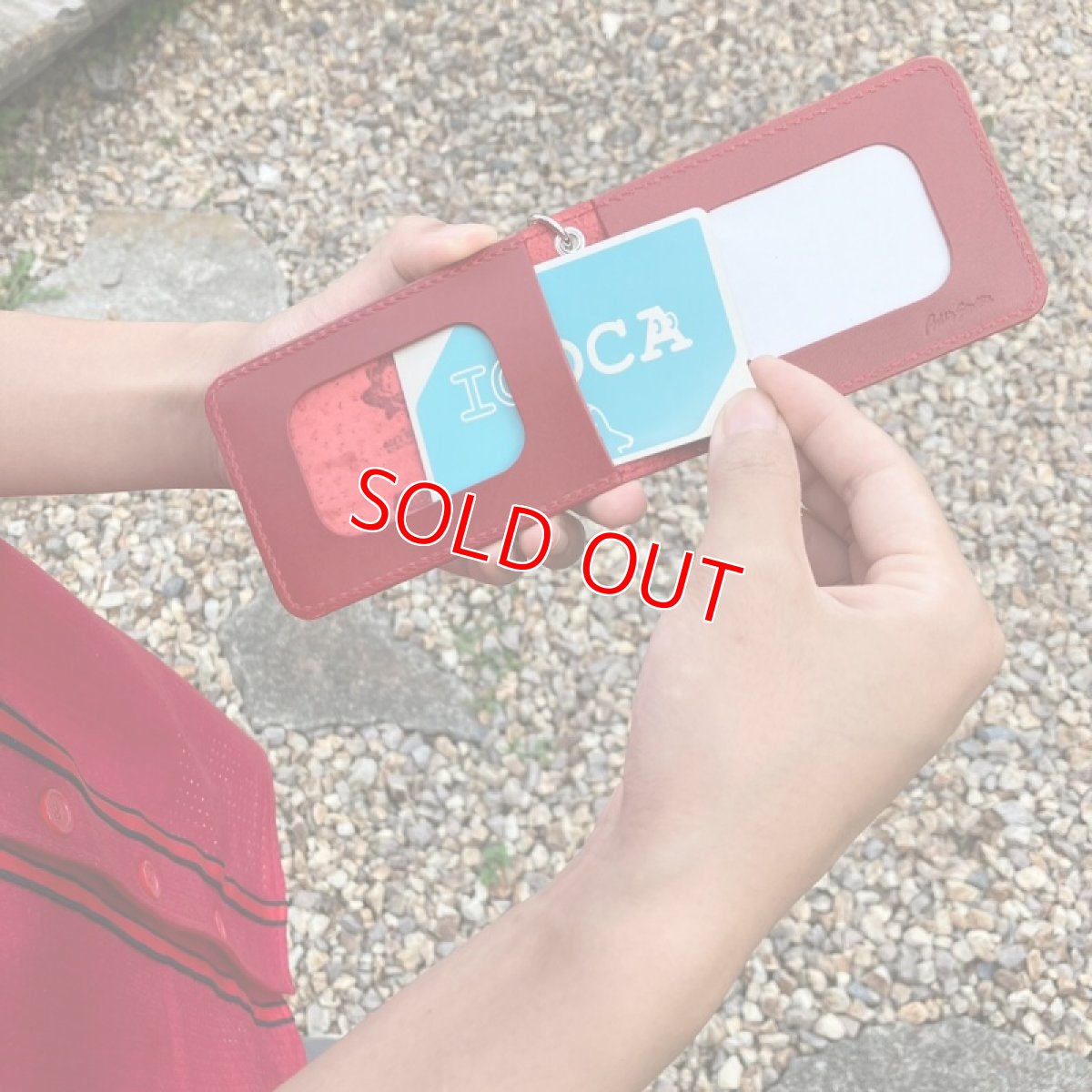 画像3: 【広島ジビエレザー×カープ】猪革二つ折りパスケース！カード、免許証、マイナンバーカードもすっきり収納　イニシャル刻印対応 (3)