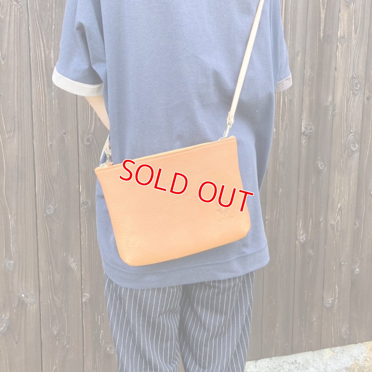 画像3: 【広島ジビエレザー】ふわふわ柔らかく軽い☆鹿革サコッシュ　カラーオーダー受付中 (3)