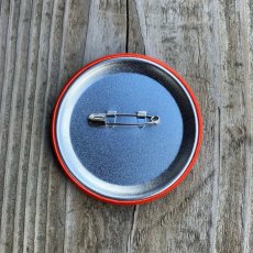 画像4: 広島ジビエレザー×ドラゴンフライズコラボグッズ ジビエ鹿革の缶バッチ 手触り抜群 大人の育てる缶バッチ (4)