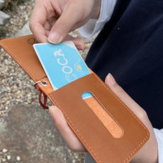 画像3: 広島ジビエレザー×ドラゴンフライズコラボグッズ 鹿革二つ折りカードケース マイナンバーカードや免許書入れに最適 イニシャル刻印対応 (3)