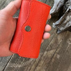 画像4: 広島ジビエレザー×ドラゴンフライズコラボグッズ 鹿革キーケース カードも収納OK!大きめサイズで収納◎ イニシャル刻印対応 (4)