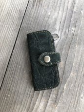 このキーケースのタイプです