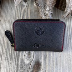 画像2: 【広島ジビエレザー×カープコラボグッズ】物語の詰まったラウンドファスナーミニ財布2026Ver.｜広島産鹿革使用｜広島東洋カープ公式ライセンスグッズ (2)