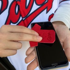 画像3: 【広島ジビエレザー×カープコラボグッズ】希少な鹿革使用！ユニフォーム型スマホクリーナー☆メガネ・鏡もピカピカに！ (3)